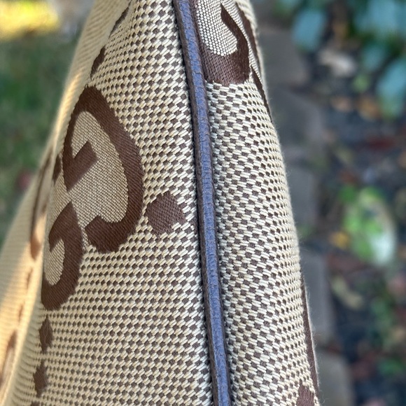 Gucci GG Jumbo Monogram Waist Belt Bag or Bumbag - Picture 9 of 16